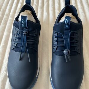 Clove women tennis shoes